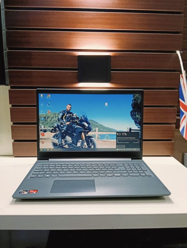 Lenovo IdeaPad 82C-7 – AMD RYZEN 3 (2.6GHz) – 256GB SSD – 8GB Ram – Windows 11 Pro( 64 bit ) — product image